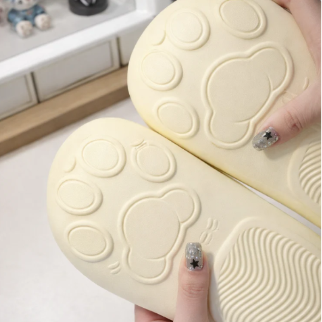 Chaussons pattes de chat confortables